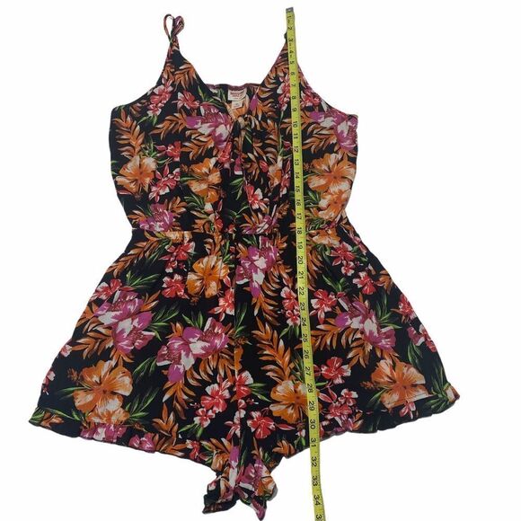 MOSSIMO Supply Co Tropical Floral Romper Size Xl - Picture 6 of 13
